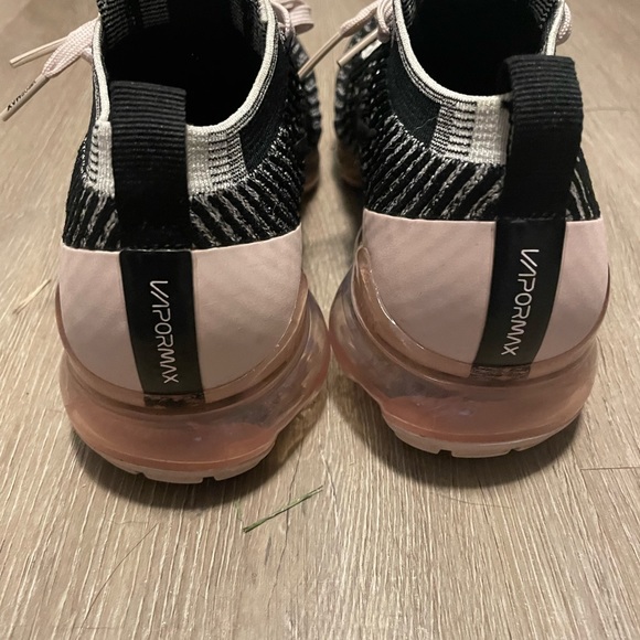 Nike Air vapormax flyknit 3.0 size 8 - Picture 4 of 5